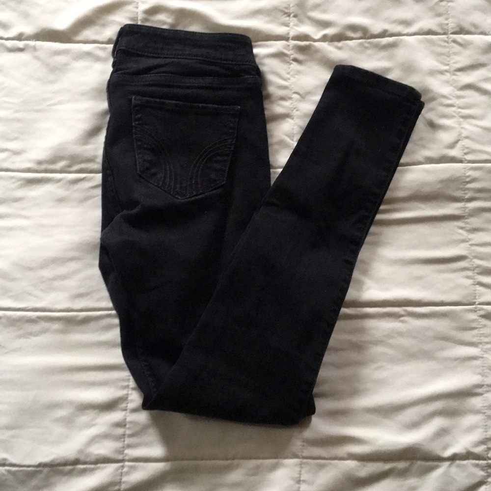 Black hollister jeans